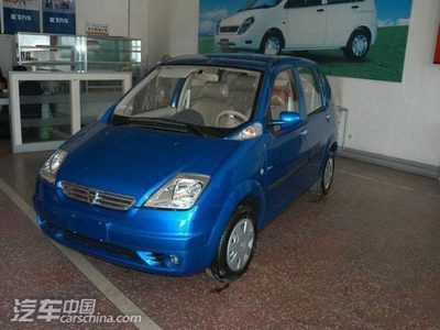 四款熱門小車大比拼 誰(shuí)是代步王者？